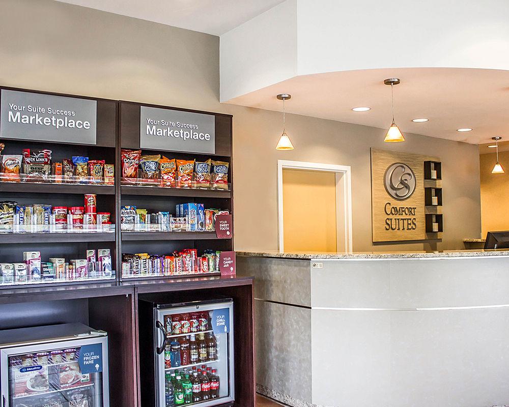 Holiday Inn - Cheshire - Southington By Ihg Extérieur photo