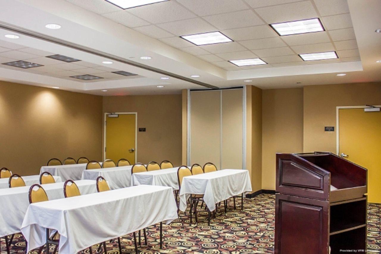 Holiday Inn - Cheshire - Southington By Ihg Extérieur photo